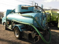 日野デュトロバキュームカー小型（2t・3t）[写真05]