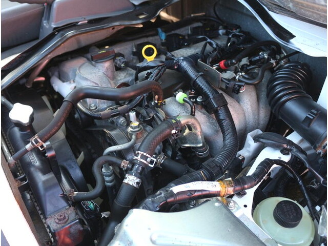 マツダボンゴ平ボディ小型（2t・3t）[写真12]