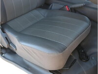 マツダボンゴ平ボディ小型（2t・3t）[写真18]