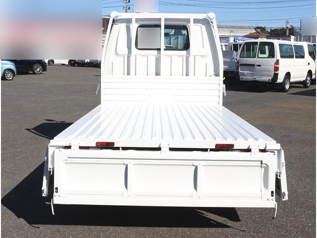 マツダボンゴ平ボディ小型（2t・3t）[写真09]