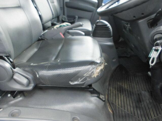 いすゞエルフパッカー車（塵芥車）小型（2t・3t）[写真09]