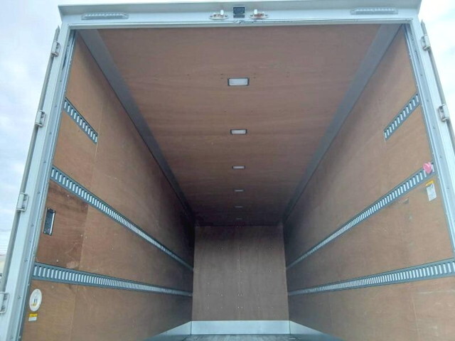 日野レンジャーアルミバン中型（4t）[写真11]