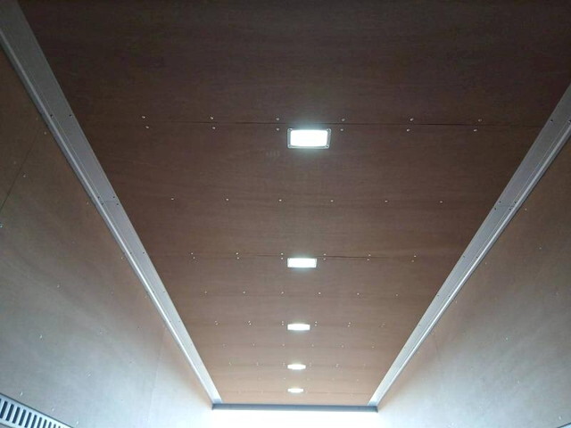 日野レンジャーアルミバン中型（4t）[写真15]