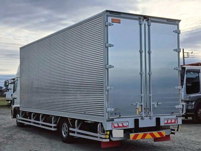 日野レンジャーアルミバン中型（4t）[写真02]