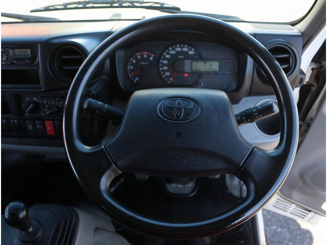 トヨタトヨエース移動販売車小型（2t・3t）[写真12]