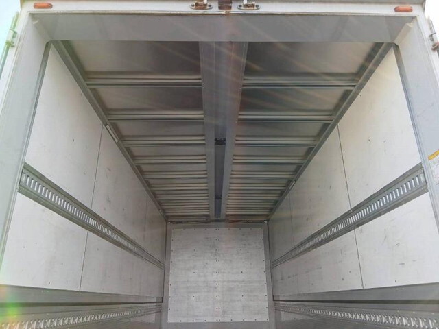 日野レンジャーアルミウイング中型（4t）[写真12]