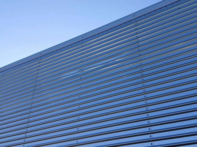 日野レンジャーアルミウイング中型（4t）[写真09]