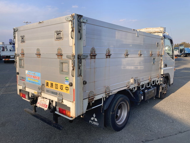 三菱ふそうキャンターアルミブロック小型（2t・3t）[写真02]