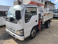 いすゞエルフクレーン3段小型（2t・3t）[写真04]