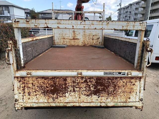 いすゞエルフクレーン3段小型（2t・3t）[写真07]