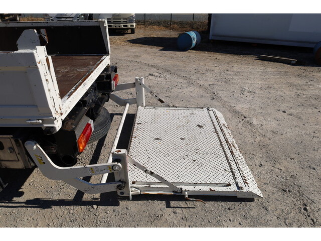 日野デュトロダブルキャブ（Wキャブ）小型（2t・3t）[写真11]