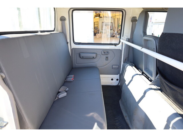 日野デュトロダブルキャブ（Wキャブ）小型（2t・3t）[写真22]