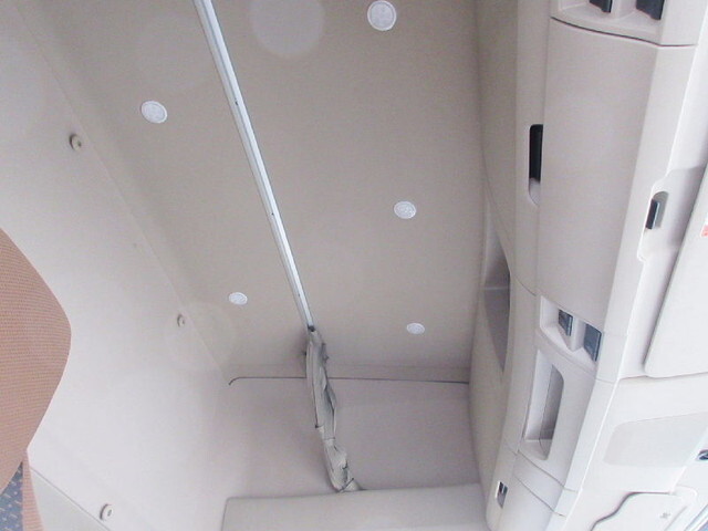 日野レンジャーアルミウイング中型（4t）[写真25]