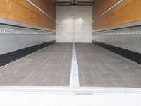 日野レンジャーアルミウイング中型（4t）[写真09]