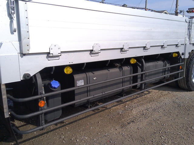 日野プロフィアアルミブロック大型（10t）[写真15]