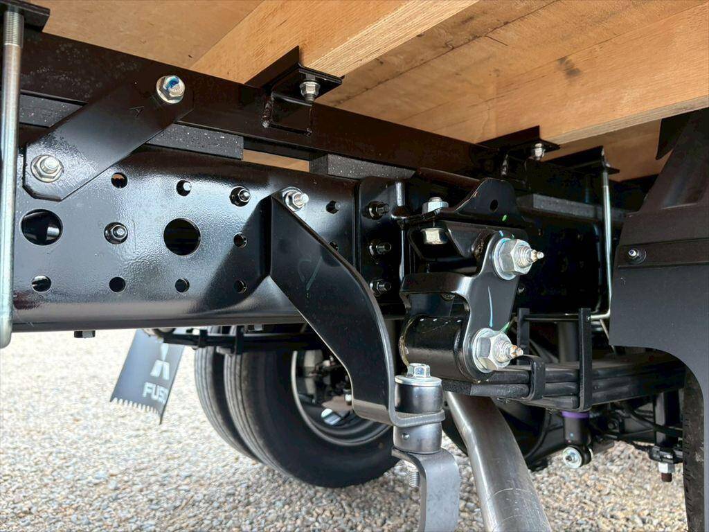 三菱ふそうキャンタークレーン4段小型（2t・3t）[写真14]