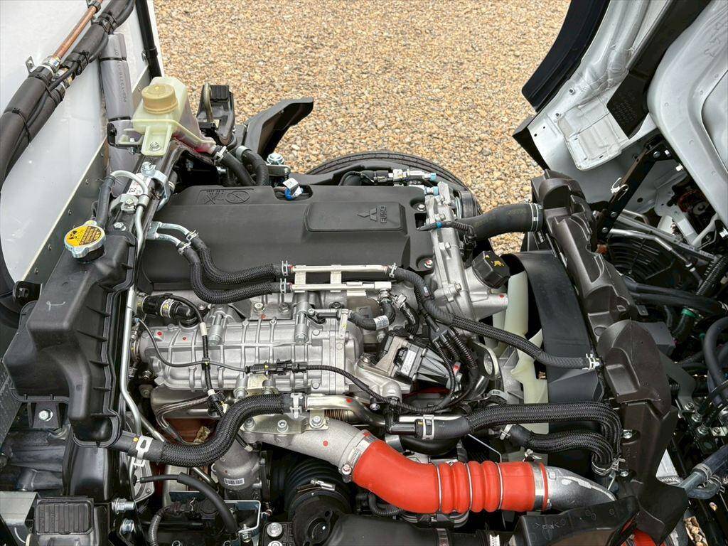 三菱ふそうキャンター冷凍車（冷蔵車）小型（2t・3t）[写真17]