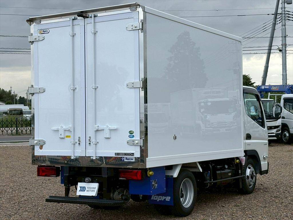 三菱ふそうキャンター冷凍車（冷蔵車）小型（2t・3t）[写真04]