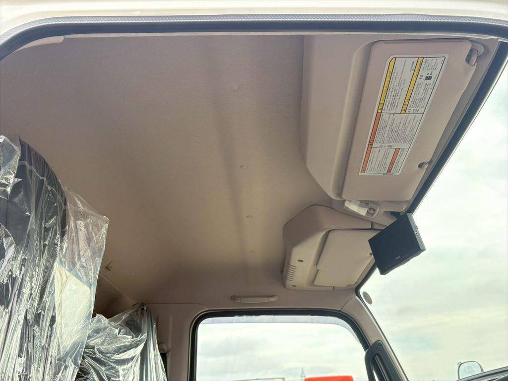 三菱ふそうキャンタークレーン4段小型（2t・3t）[写真21]