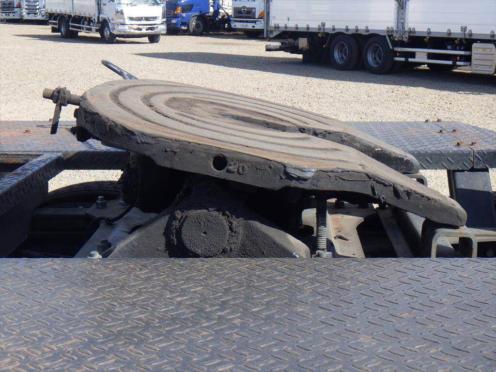 三菱ふそうスーパーグレートトレーラーヘッド（トラクターヘッド）大型（10t）[写真07]