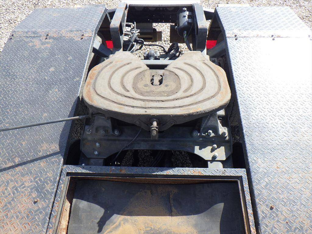 三菱ふそうスーパーグレートトレーラーヘッド（トラクターヘッド）大型（10t）[写真08]