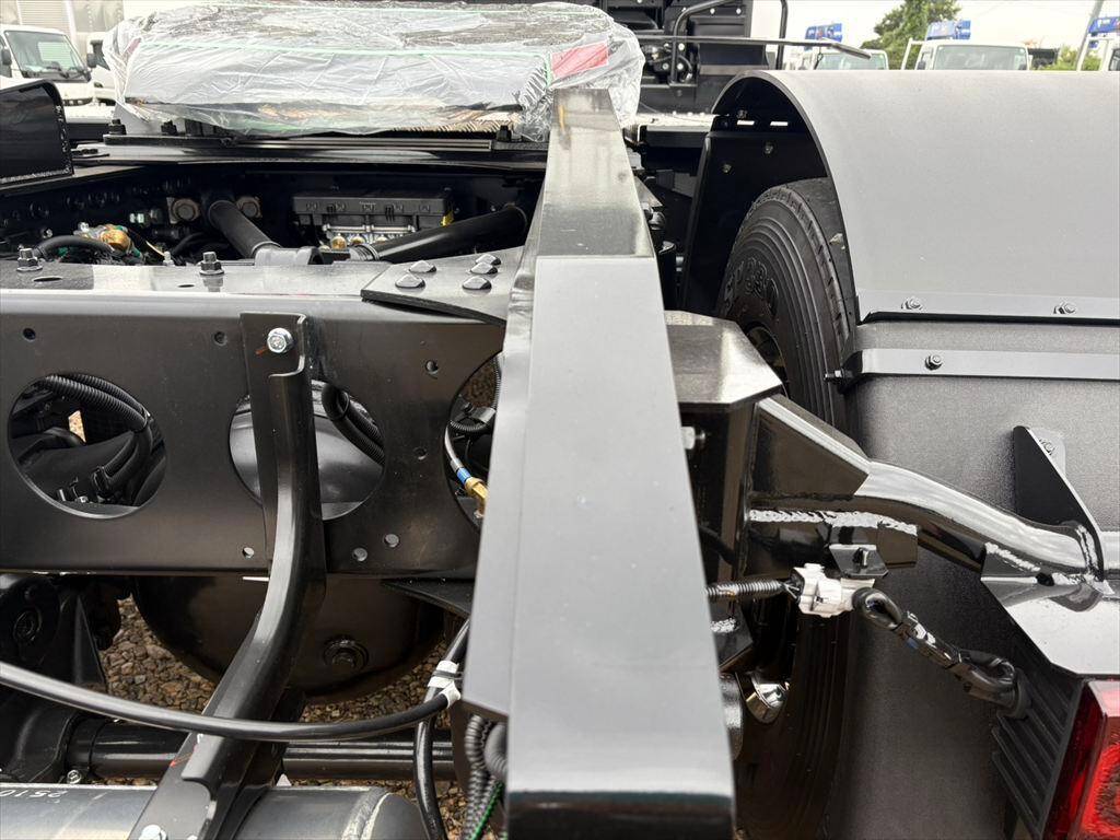 三菱ふそうスーパーグレートトレーラーヘッド（トラクターヘッド）大型（10t）[写真11]