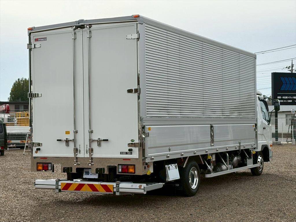 三菱ふそうファイターアルミウイング中型（4t）[写真04]