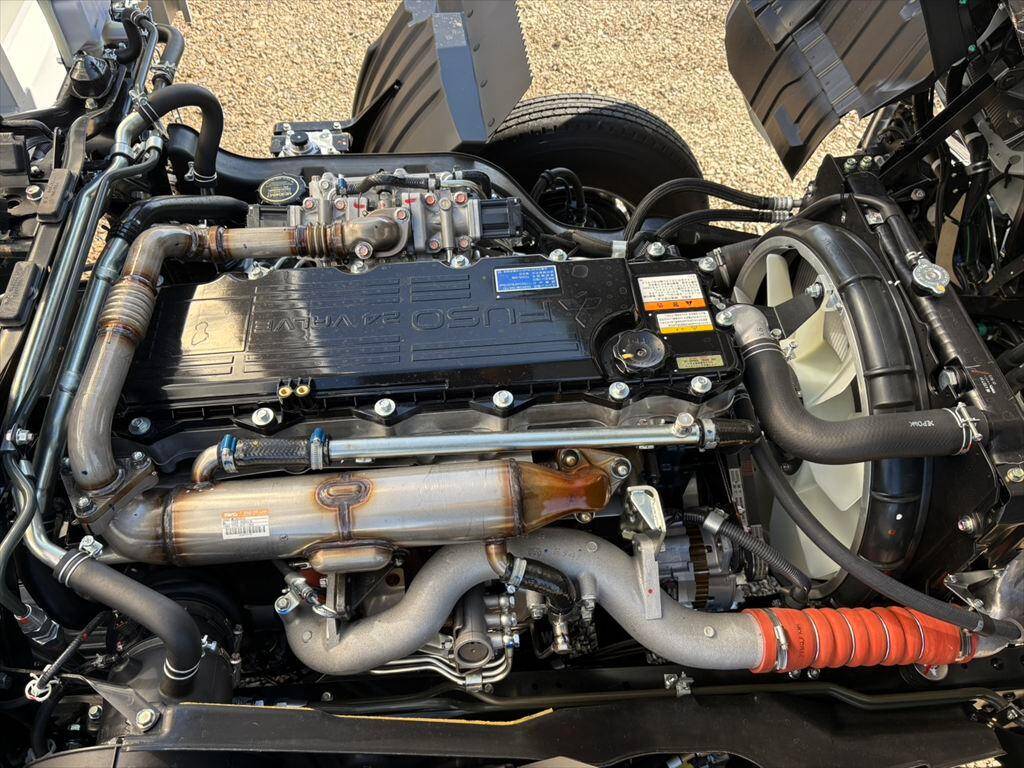 三菱ふそうファイターアルミウイング中型（4t）[写真20]