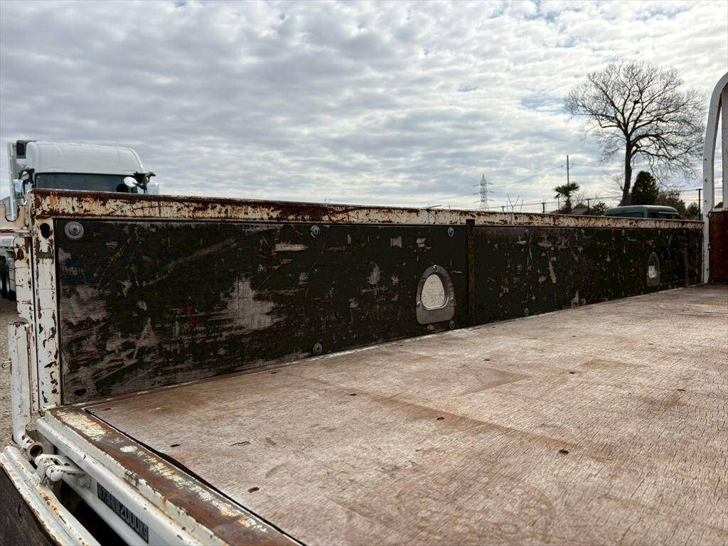 日野デュトロクレーン4段小型（2t・3t）[写真08]