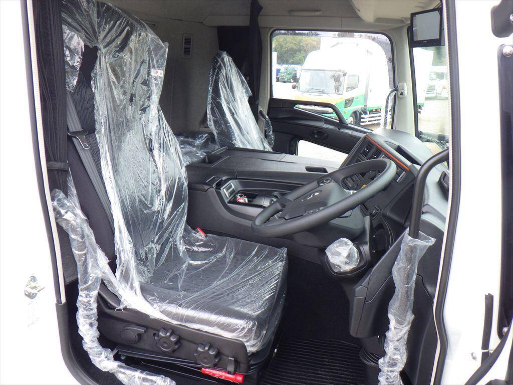 三菱ふそうスーパーグレートセーフティクレーン4段大型（10t）[写真21]