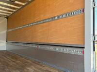 いすゞフォワードアルミウイング増トン（6t・8t）[写真11]