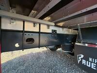 いすゞフォワードアルミウイング増トン（6t・8t）[写真16]