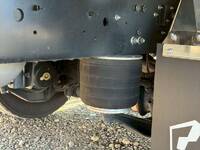 いすゞフォワードアルミウイング増トン（6t・8t）[写真18]