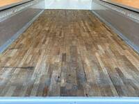 いすゞフォワードアルミウイング増トン（6t・8t）[写真09]