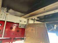 日野レンジャー冷蔵冷凍ウイング中型（4t）[写真17]