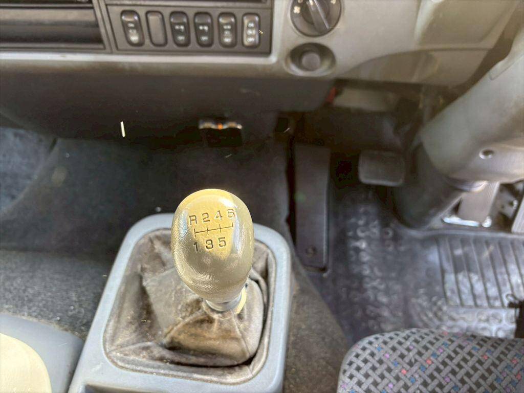 三菱ふそうファイターアルミブロック増トン（6t・8t）[写真20]