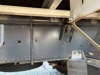 いすゞギガアルミウイング大型（10t）[写真14]