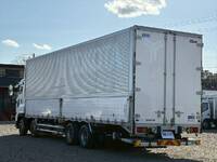 いすゞギガアルミウイング大型（10t）[写真04]