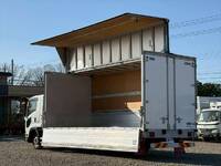 いすゞフォワードアルミウイング中型（4t）[写真13]