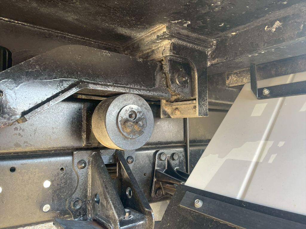 いすゞフォワードダンプ中型（4t）[写真13]