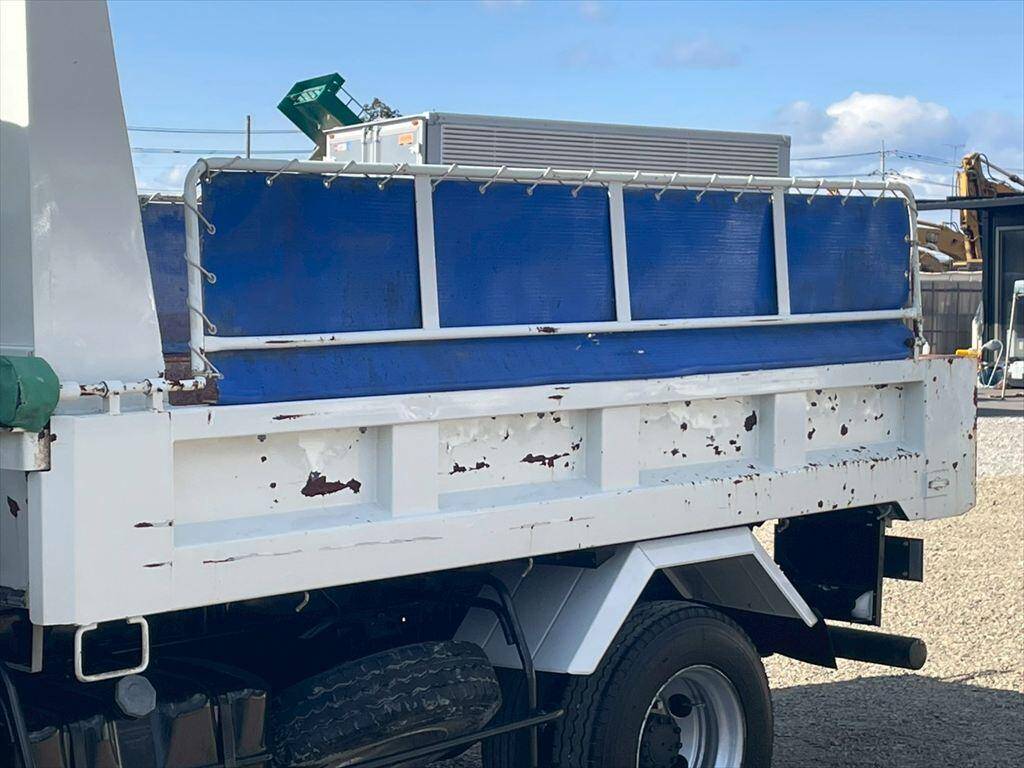 いすゞフォワードダンプ中型（4t）[写真04]