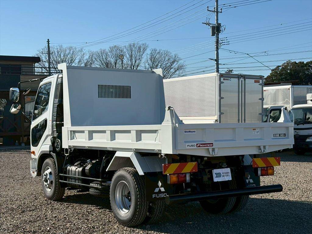 三菱ふそうファイターダンプ中型（4t）[写真03]