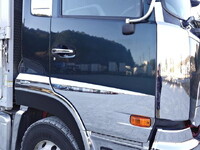 UDトラックスクオンアルミウイング大型（10t）[写真06]