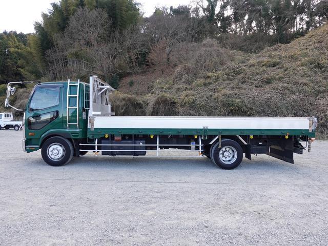 三菱ふそうファイター平ボディ増トン（6t・8t）[写真11]