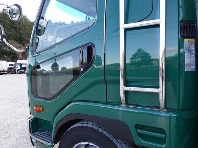 三菱ふそうファイター平ボディ増トン（6t・8t）[写真12]