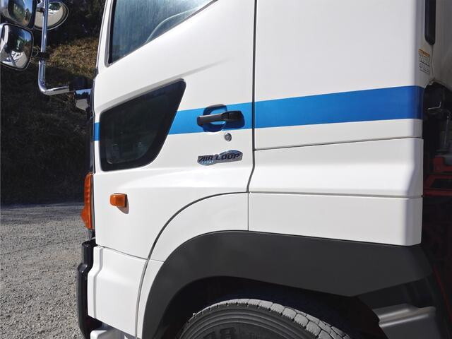 日野プロフィアアルミウイング大型（10t）[写真12]