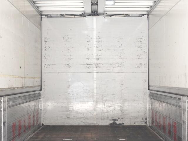 日野プロフィアアルミウイング大型（10t）[写真18]