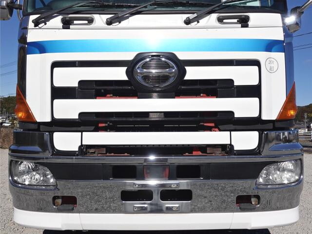 日野プロフィアアルミウイング大型（10t）[写真04]