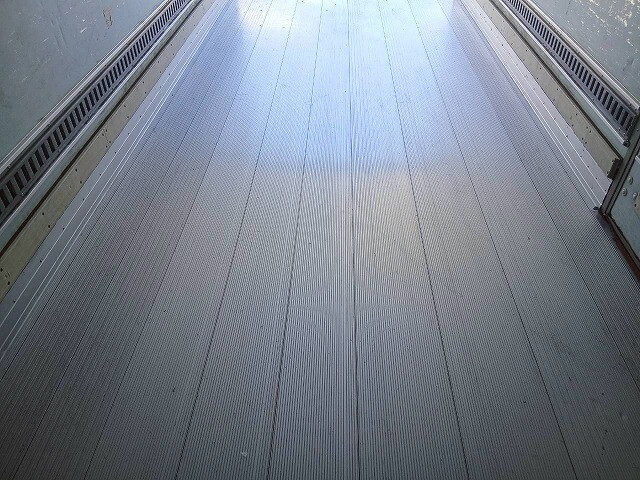 日野レンジャー冷凍車（冷蔵車）中型（4t）[写真28]