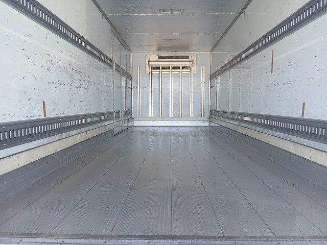 日野レンジャー冷凍車（冷蔵車）中型（4t）[写真08]